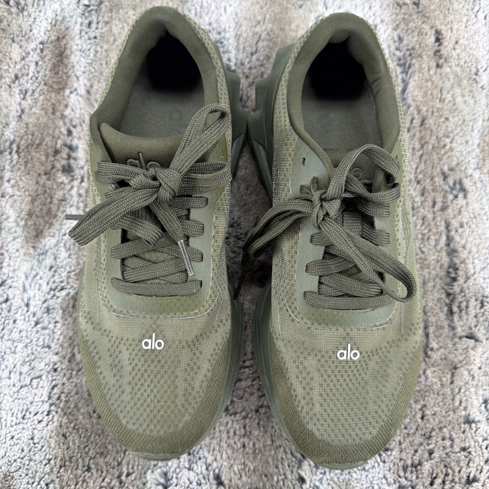 Alo Runner Shoes Men's Size 5.5 Women's Size 7 Olive Green Sold Out ~ $195